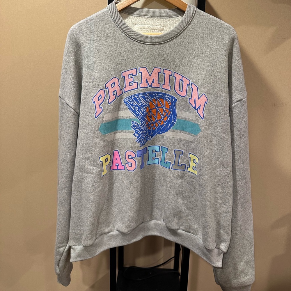 Pastelle x Kanye West X Complex Con Exclusive Grey Crewneck